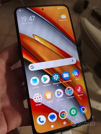 Poco F3 - 8 GB RAM - 256 GB ROM