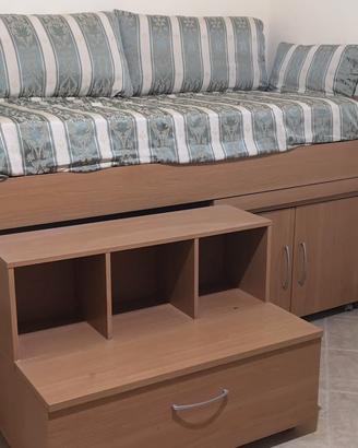 mobile letto con scrivania estraibile 