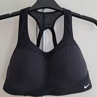 TOP NIKE