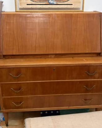 Secretaire