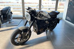 HUSQVARNA VITPILEN 701 CON SOLI 30.800KM