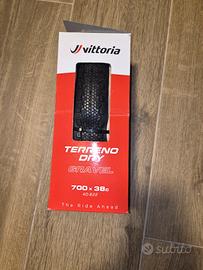 vittoria terreno dry gravel