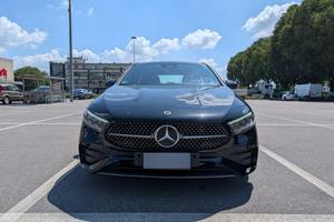 Mercedes benz classe a 220 amg