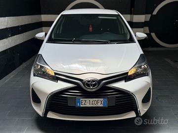 Toyota Yaris 1.0 5 porte Lounge