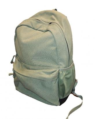 Zaino Superdry verde militare.