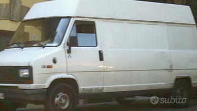 Fiat Ducato 10 1.9 diesel PC Cabinato solo motore 