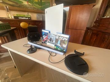 Playstation5 (disco) + 1 controller + giochi