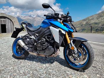 Suzuki gsx-s 1000 2023