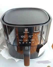Electrolux Friggitrice ad aria EAF5B - Capacità 5L