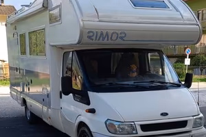 Camper Rimor Superbring 678