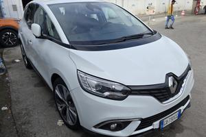 VEDESI RENAULT SCENIC ANCHE CON FINANZIAMENTO