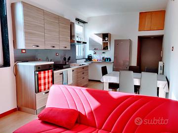 Stanza Singola + Studio Privato