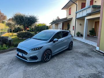 Ford fiesta st