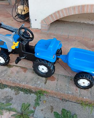 Trattore giocattolo