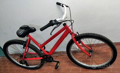 Bicicletta ibrida da donna