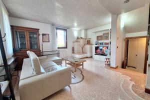 Elegante porzione di bifamiliare a Spinea
