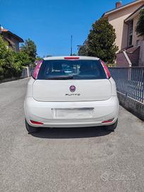 Fiat Punto 3p 1.4
Punto III 2012 3p 1.4
