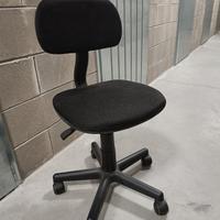 sedia ufficio con ruote 