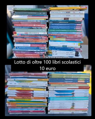 lotto di oltre 100 libri di testo scolastici 2010