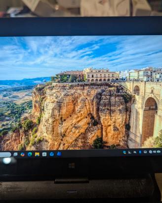 Dell VENUE-11-PRO(7130) Notebook Con Doking