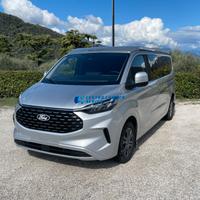 Font Vendôme Xcape 90 camper van 5,44m con bagno