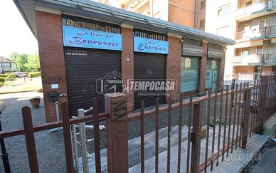 LOCALE COMMERCIALE ALTA VISIBILITA'