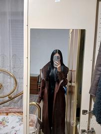 capotto in pelle con pelliccia 