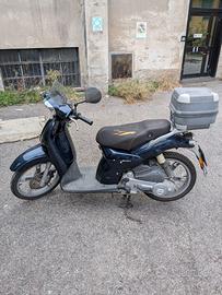 Aprilia Scarabeo 50cc 4T (2008) - Solo 10.400 km