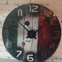 orologio da parete in legno