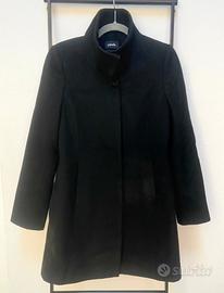 Cappottino in panno di lana nero