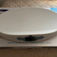 Bilancia digitale Chicco come nuova, con batterie