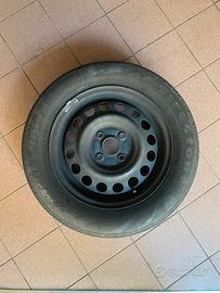 Set pneumatici estivi  + cerchio