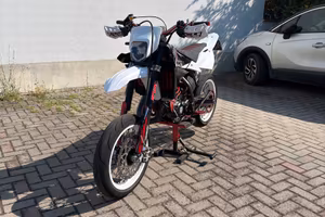 Husqvarna sm 125