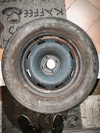 4 cerchi in ferro da 15"  Peugeot Citroen Ford 
