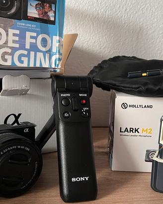Sony ZV-E10 + 16-50 + Grip Sony + Lark M2