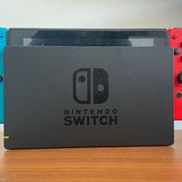 Nintendo Switch + 6 giochi + 2 Joycon + Custodia