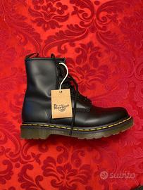 Dr Martens mis 39 EU