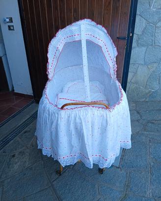 Culla fatta a mano in bamboo