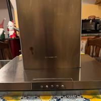 Cappa Faber con inserto in vetro