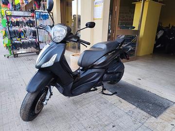 Piaggio Beverly 300 i.e.
