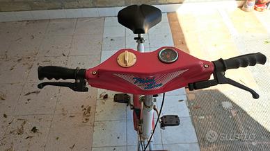 cyclette e attrezzi vari