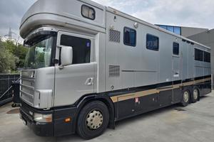 Van trasporto 6 cavalli Scania 124-420 HP