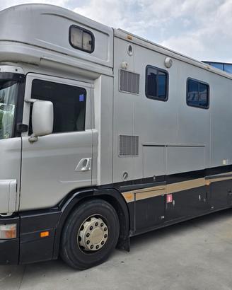 Van trasporto 6 cavalli Scania 124-420 HP