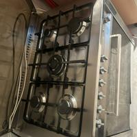 Forno elettrico con piano cottura