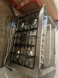 Forno elettrico con piano cottura