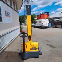 Stoccatore elettrico uomo a terra Jungheinrich mon