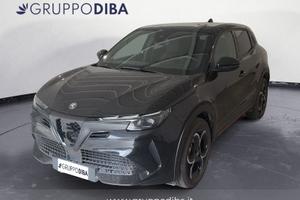 Alfa Romeo Junior 1.2 ibrida Speciale 145cv edct6