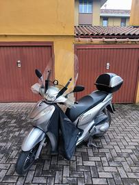Honda SH 300i Keyless - Tagliando completo Honda