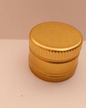 Tappi in alluminio per bottiglie olio