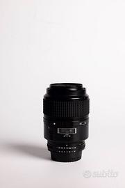 Nikon AF Micro-Nikkor 105mm f/2.8D